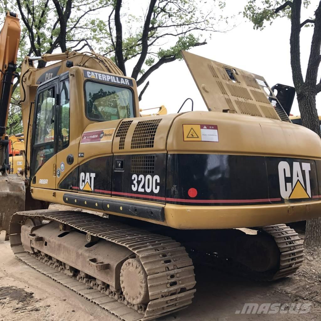 CAT 320 C حفارات زحافة