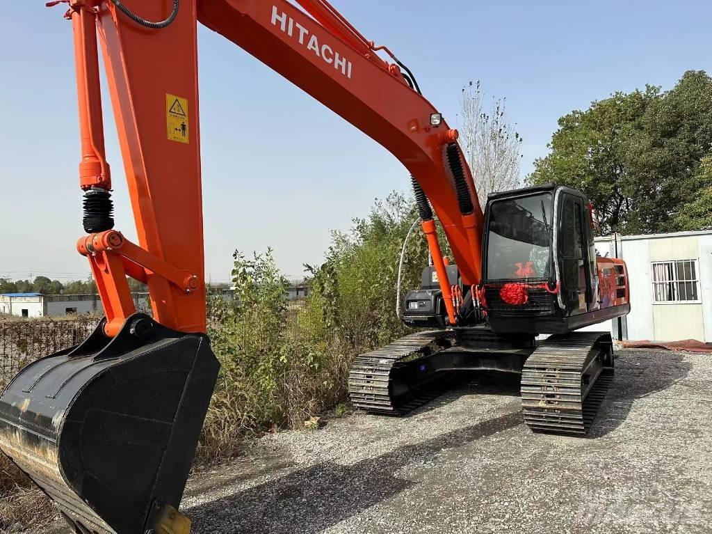 Hitachi ZX 200-6 حفارات وسط 7 طن - 12 طن