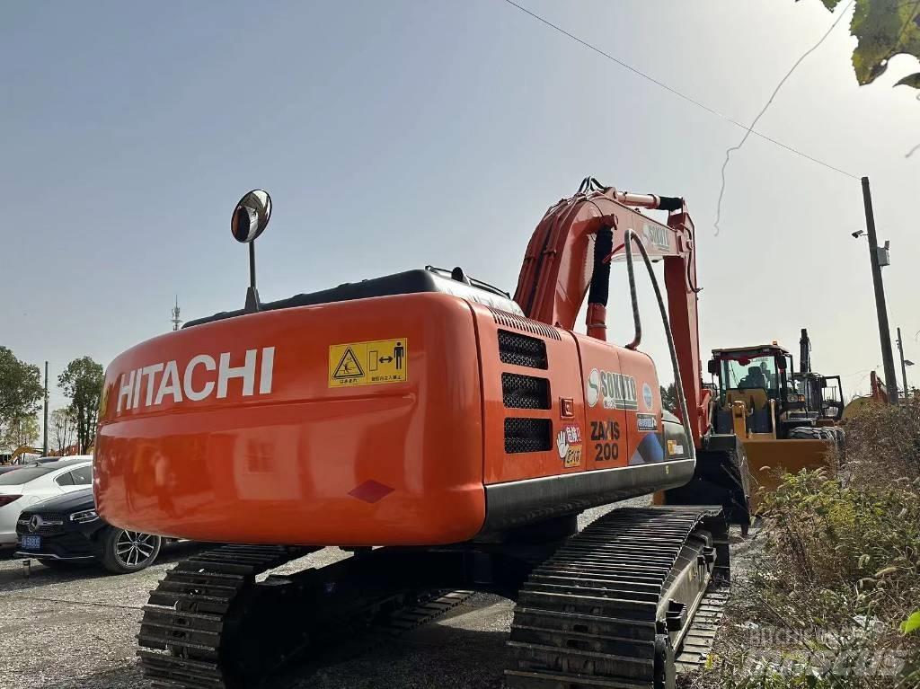 Hitachi ZX 200-6 حفارات وسط 7 طن - 12 طن