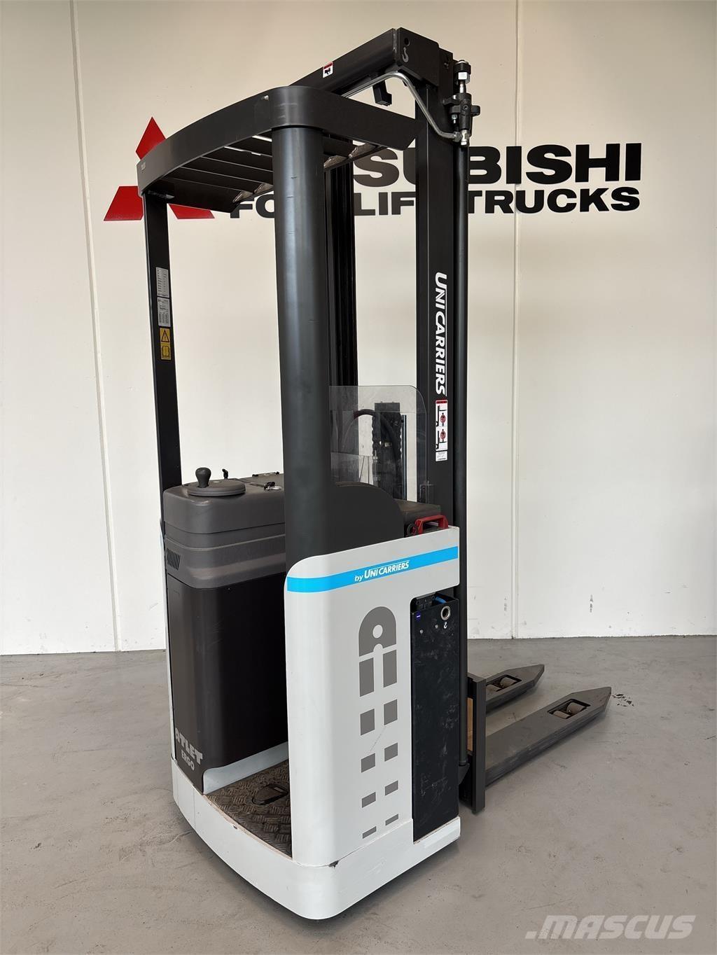 Atlet A160 شاحنات مناولة ذاتية الدفع