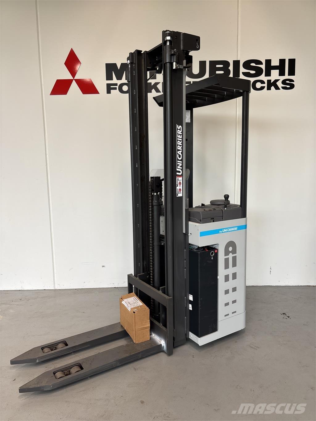 Atlet A160 شاحنات مناولة ذاتية الدفع