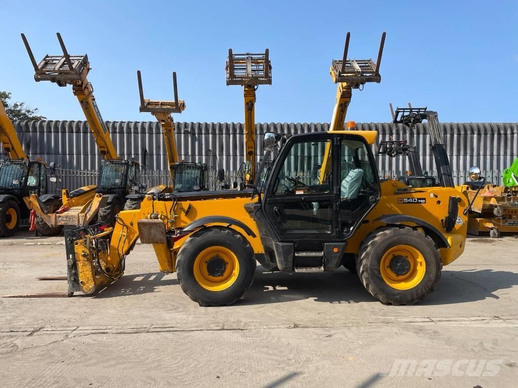 JCB 540-140 مناولات متداخلة