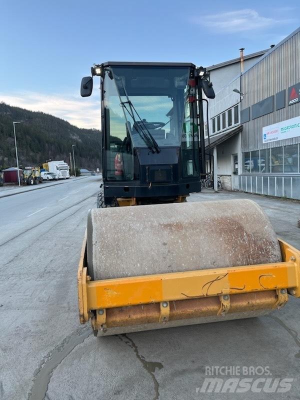 CAT CB 44 B مداحل ثنائية الاسطوانة
