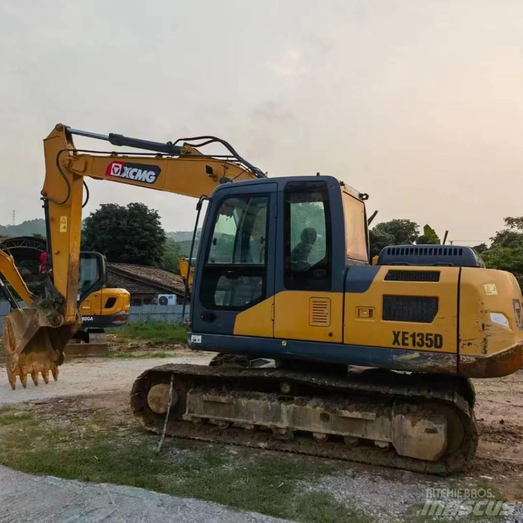 XCMG XE 135 D حفارات زحافة