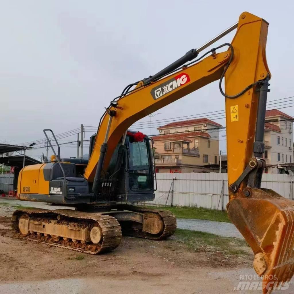 XCMG XE 135 D حفارات زحافة