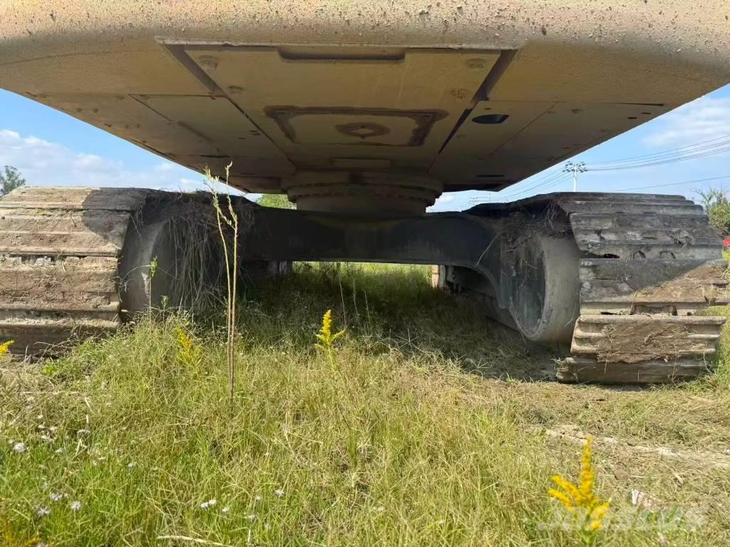 Komatsu PC 350 LC-8 حفارات زحافة