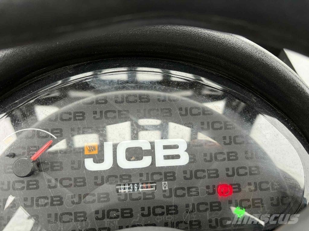 JCB 403 لوادر بعجل