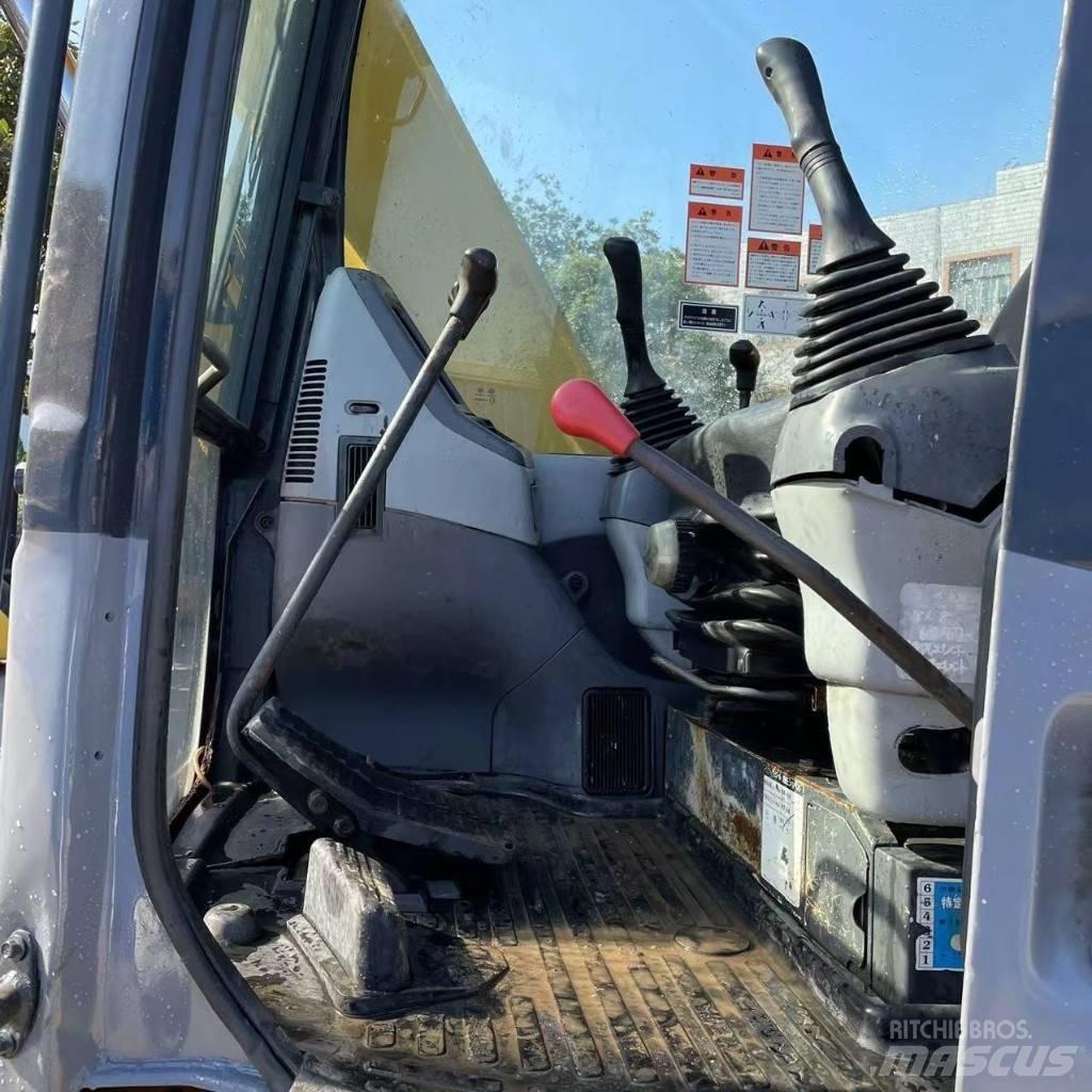 Komatsu PC 78 US حفارات صغيرة أقل من 7 طن (حفارات صغيرة)