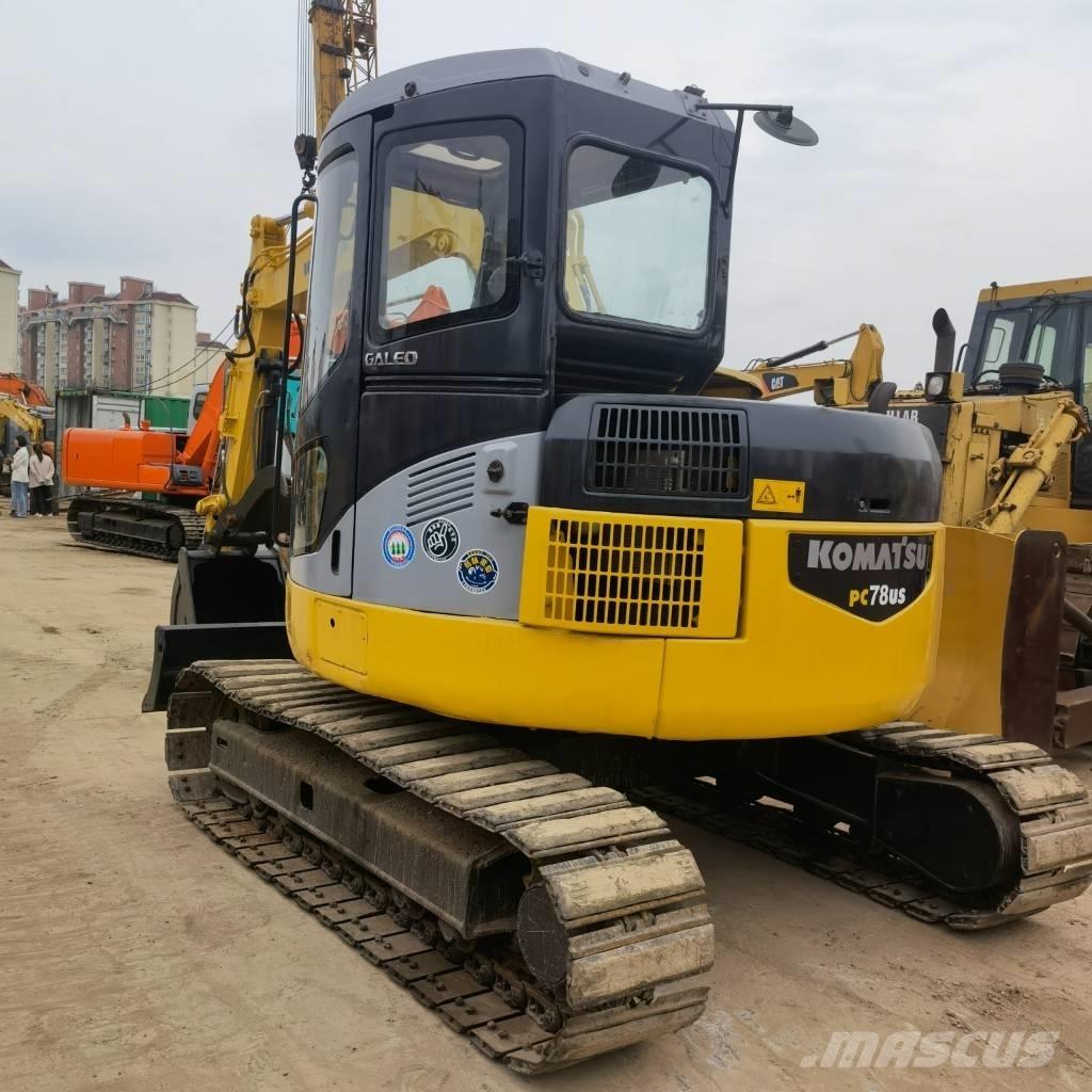 Komatsu PC78US-6 حفارات وسط 7 طن - 12 طن