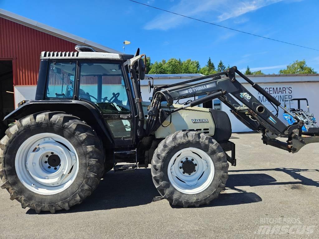 Valtra 6650 الجرارات