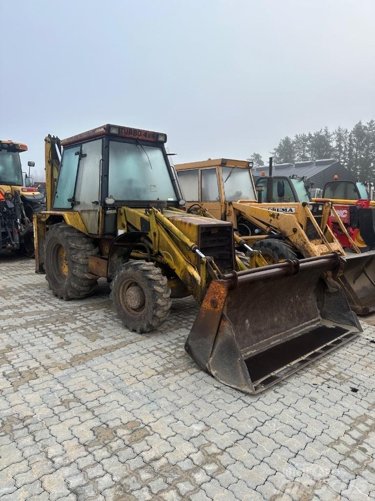 JCB 3CX لوادر ذات جرافات عكسية