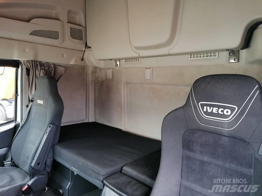 Iveco AS440ST/P وحدات الجر