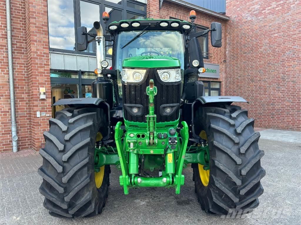 John Deere 6250R الجرارات