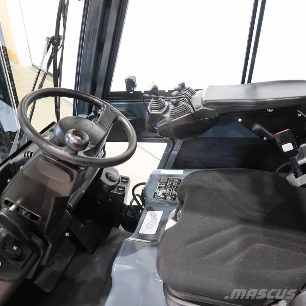 Toyota 8FBE16T شاحنات ذات رافعات شوكية تعمل بالكهرباء