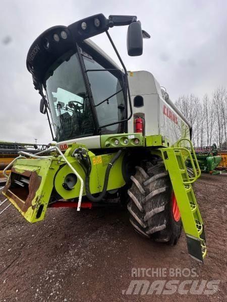 CLAAS LEXION 750 حصادات