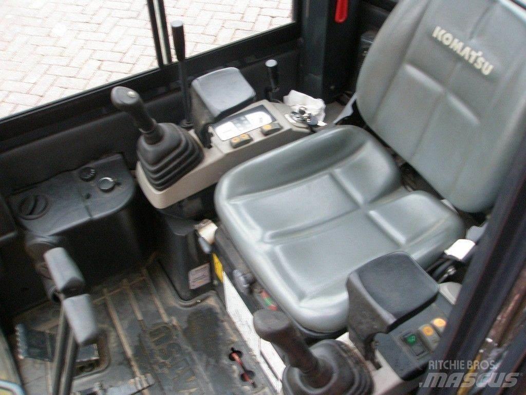 Komatsu PC16R-3HS حفارات صغيرة أقل من 7 طن (حفارات صغيرة)