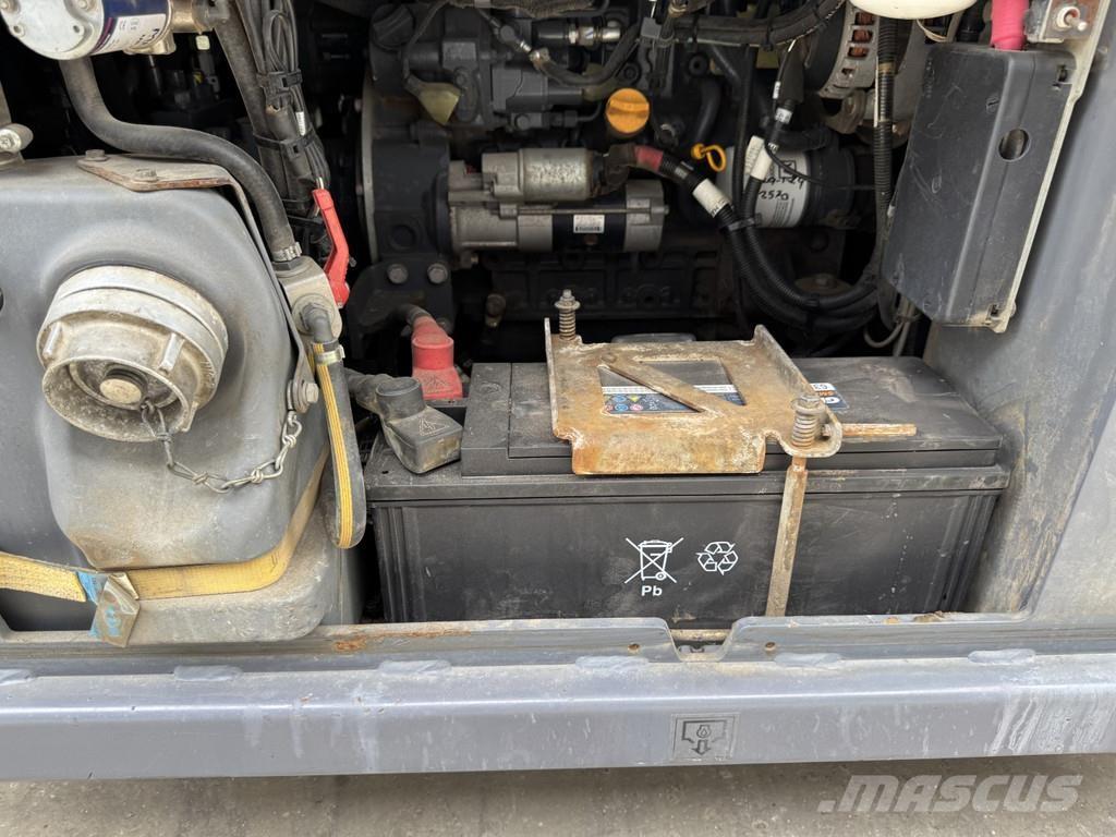 Hamm DV+ 70I VO-S مداحل ثنائية الاسطوانة