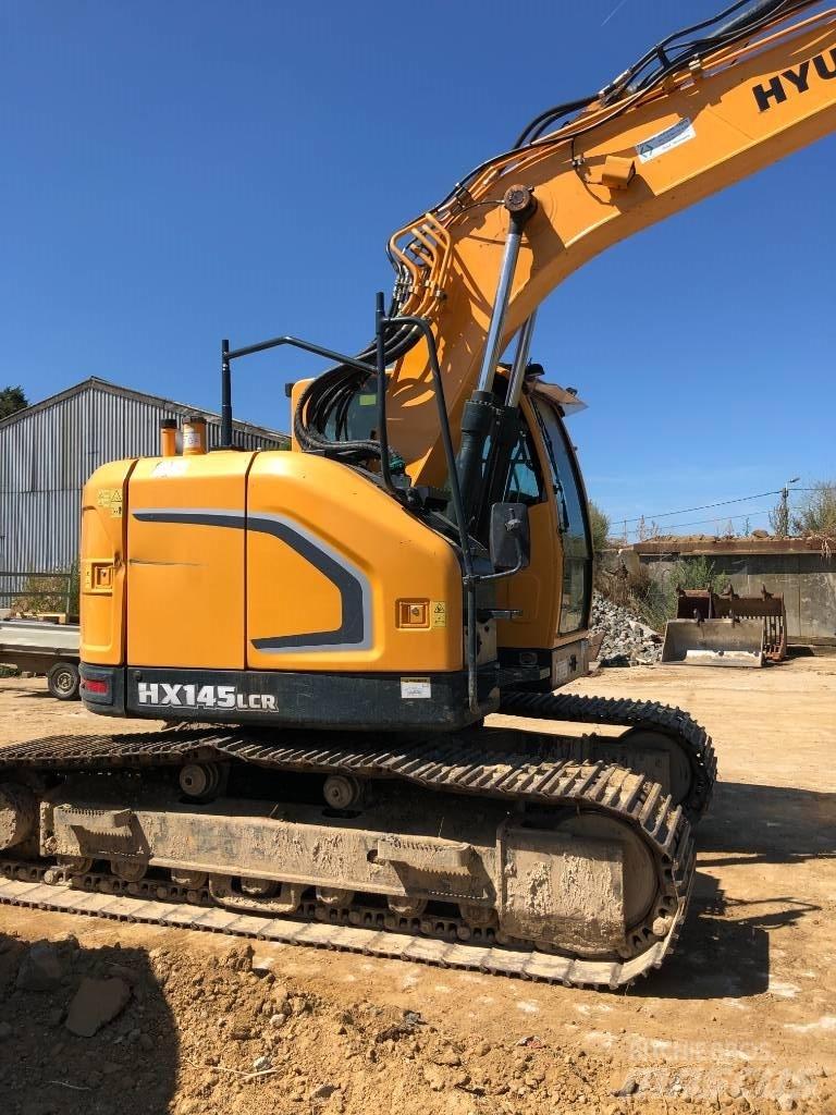 Hyundai HX 145 LCR حفارات زحافة