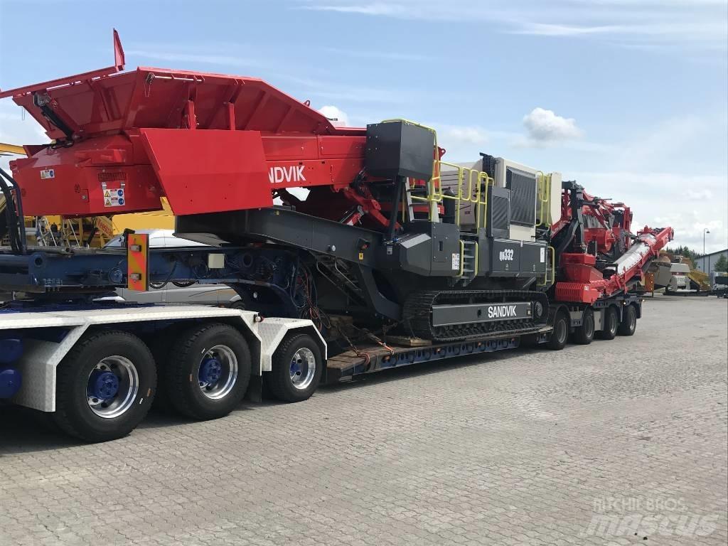 Sandvik QH 332 DDHS الكسارات المتنقلة