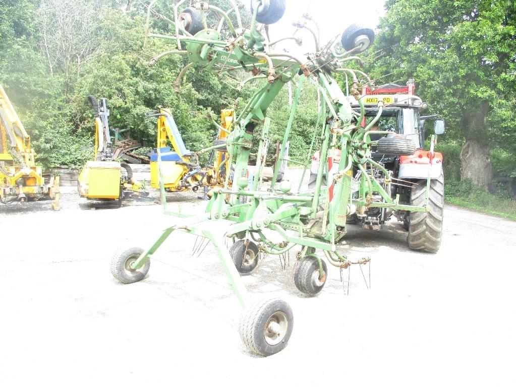 Krone KWT 10.50/8x7 مكابس وميبسات التبن