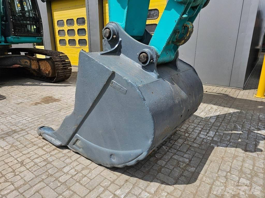 Kobelco SK500LC-9 حفارات زحافة
