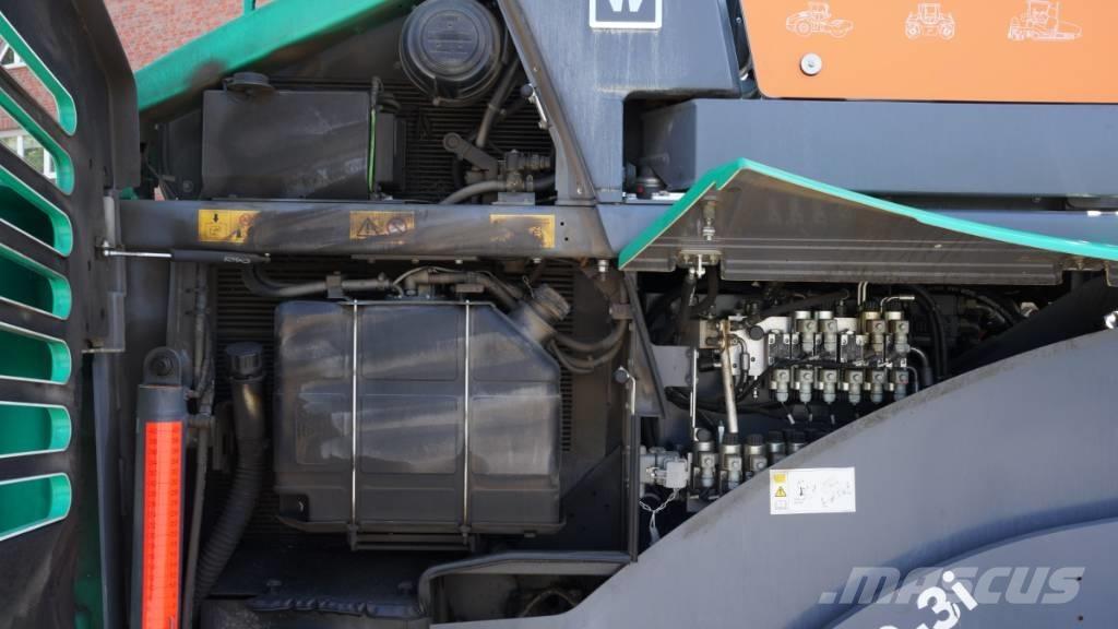 Vögele SUPER 1800-3I معدات السفلتة