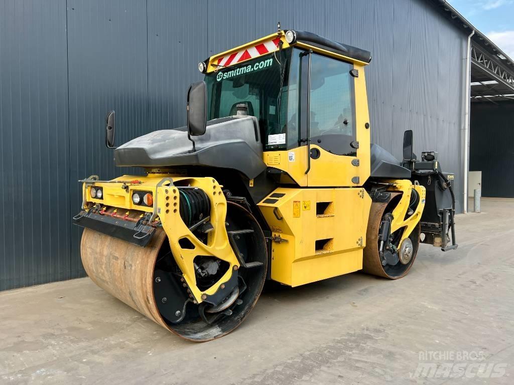 Bomag BW174AP-4 AM مداحل ثنائية الاسطوانة