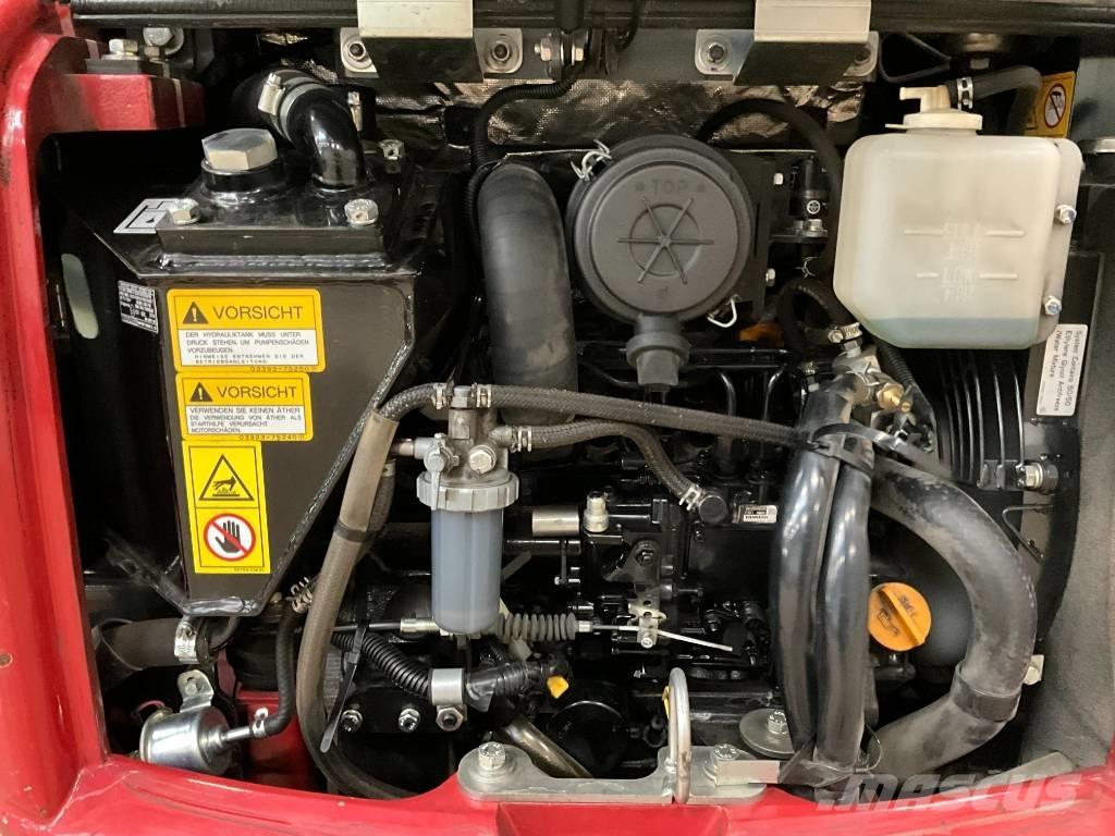 Takeuchi TB 216 حفارات صغيرة أقل من 7 طن (حفارات صغيرة)