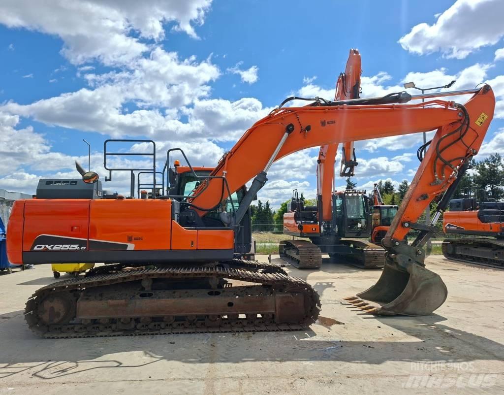 Doosan DX 255 LC-5 حفارات زحافة