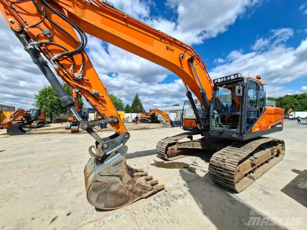 Doosan DX 255 LC-5 حفارات زحافة