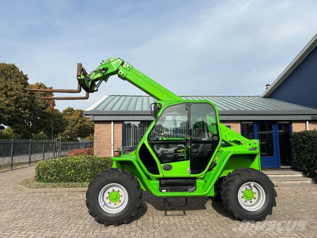 Merlo P 40.7 مناولات متداخلة