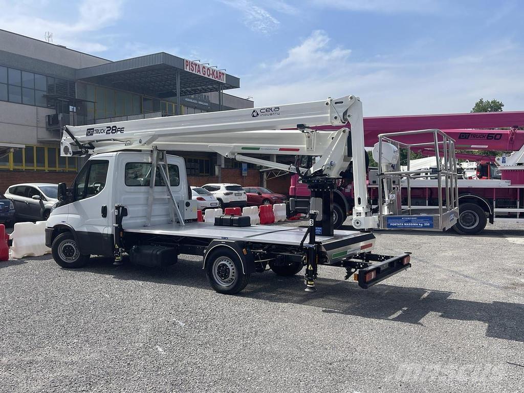 Cela DT 28 FE رافعات ومنصات أخرى