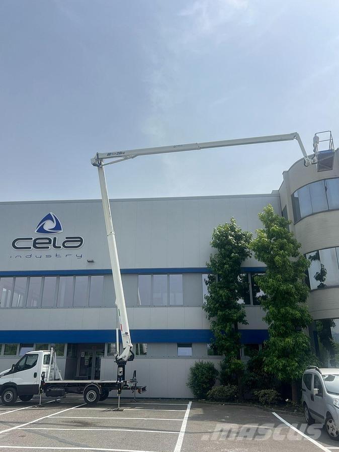 Cela DT 28 FE رافعات ومنصات أخرى