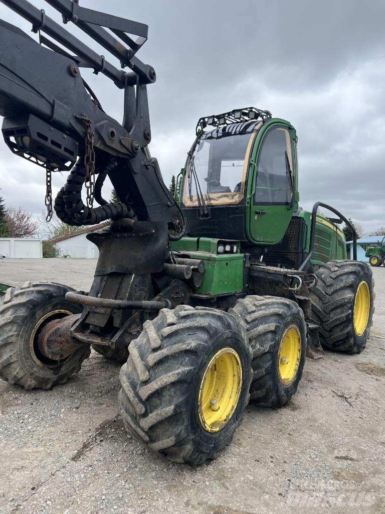 John Deere 1170 E حصادات
