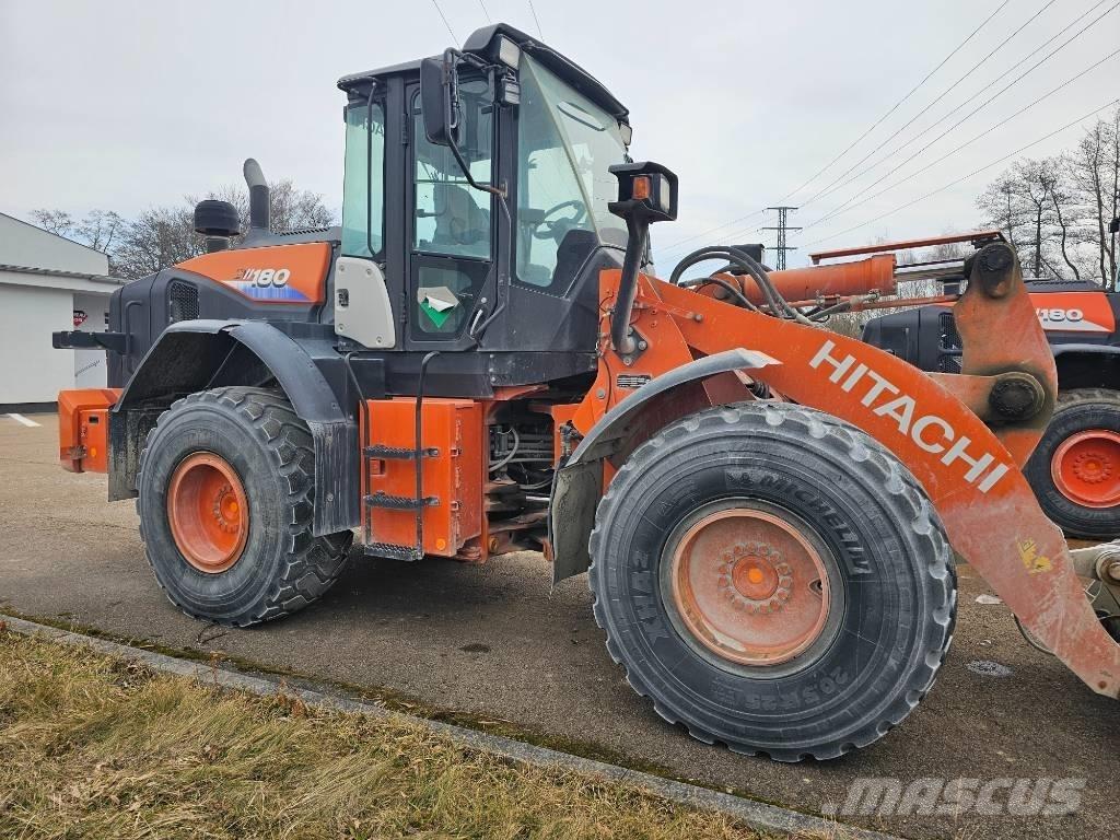 Hitachi ZW180-6 لوادر بعجل
