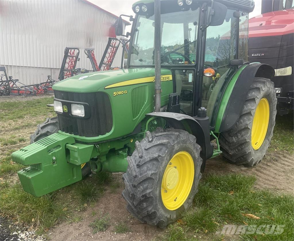 John Deere 5080 G الجرارات