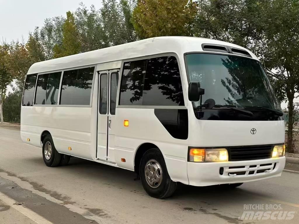 Toyota Coaster حافلة داخل المدينة