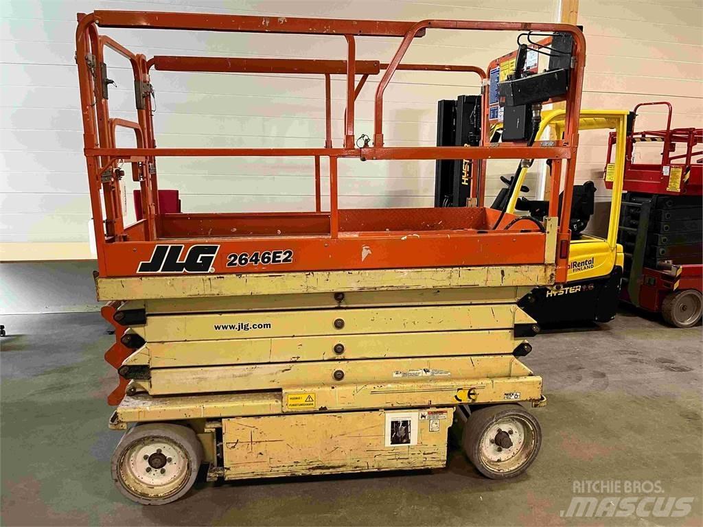 JLG 2646E2 رافعات مقصية الشكل