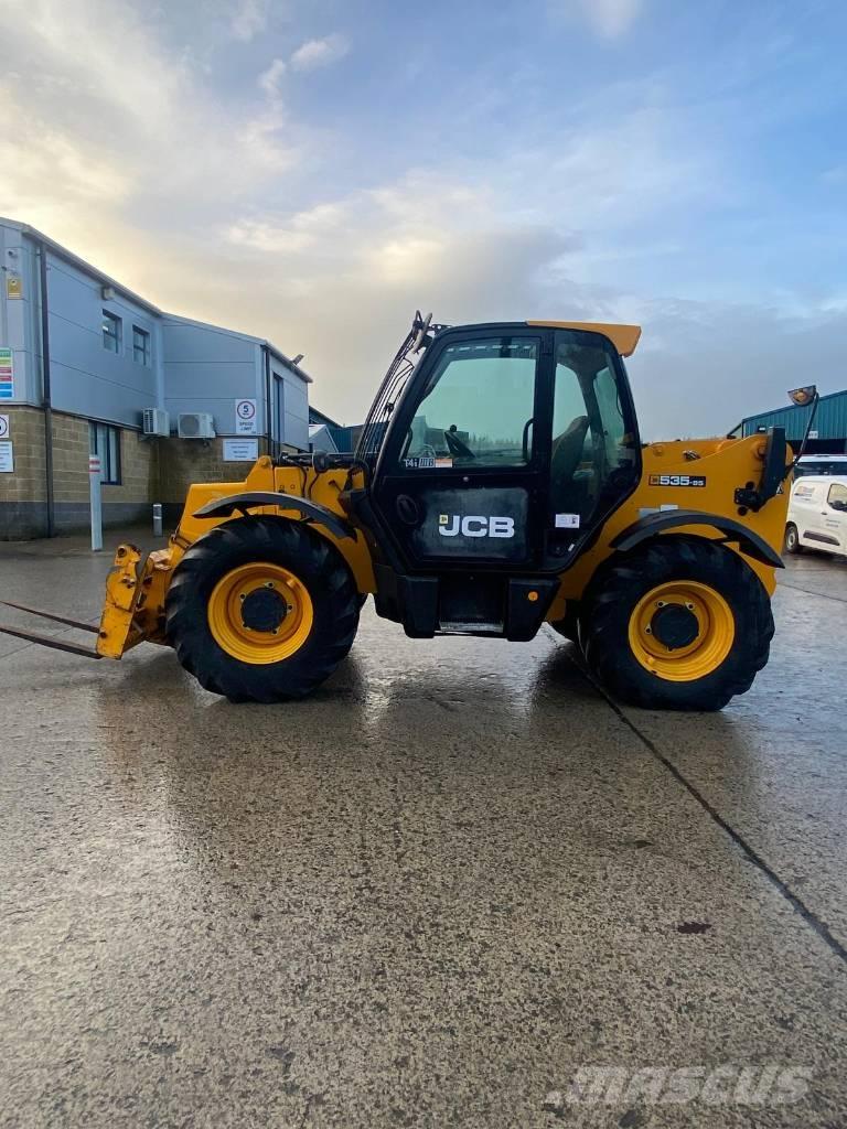 JCB 535-95 مناولات متداخلة