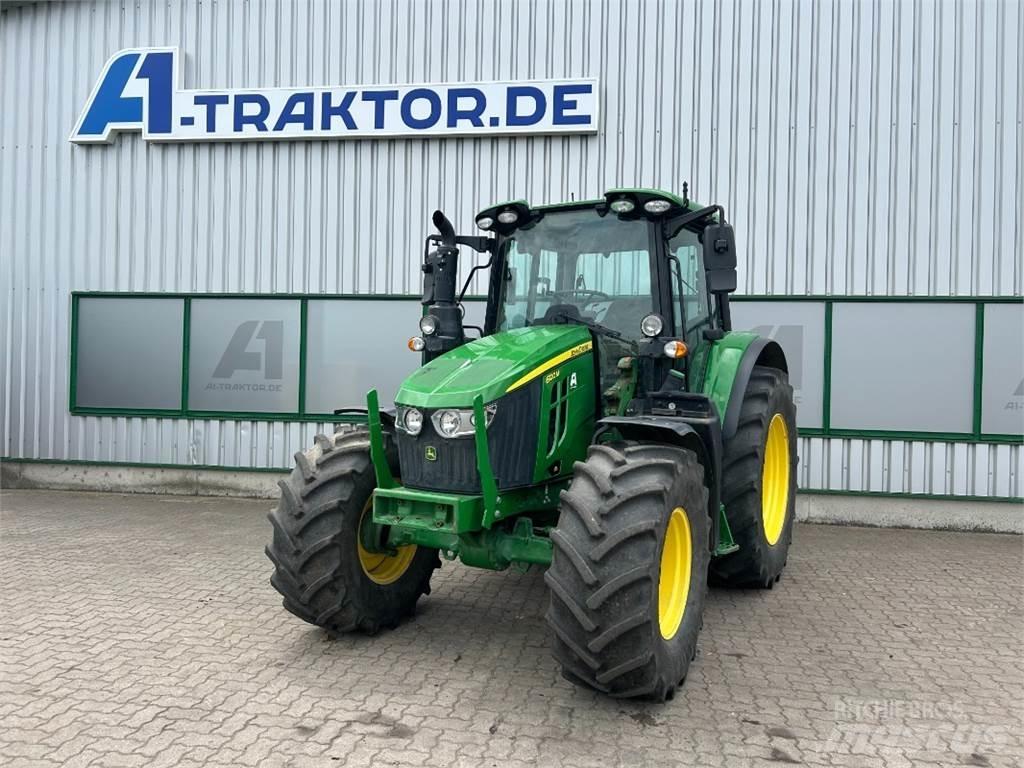 John Deere 6120M الجرارات