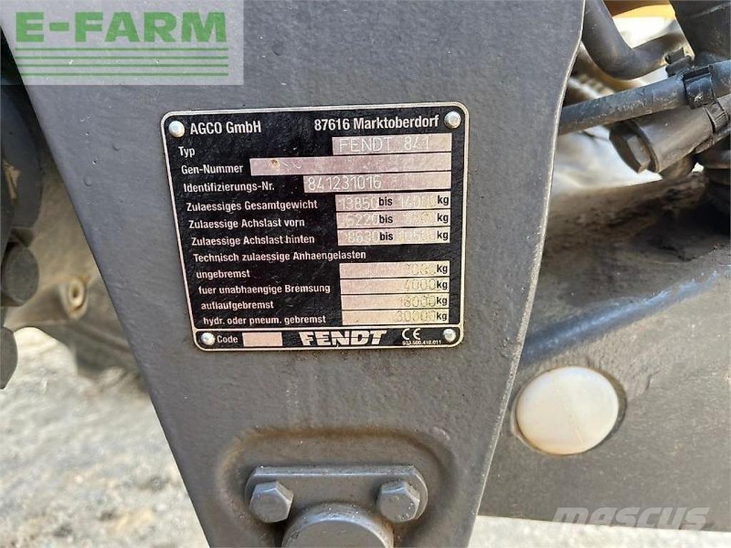 Fendt 826 vario الجرارات