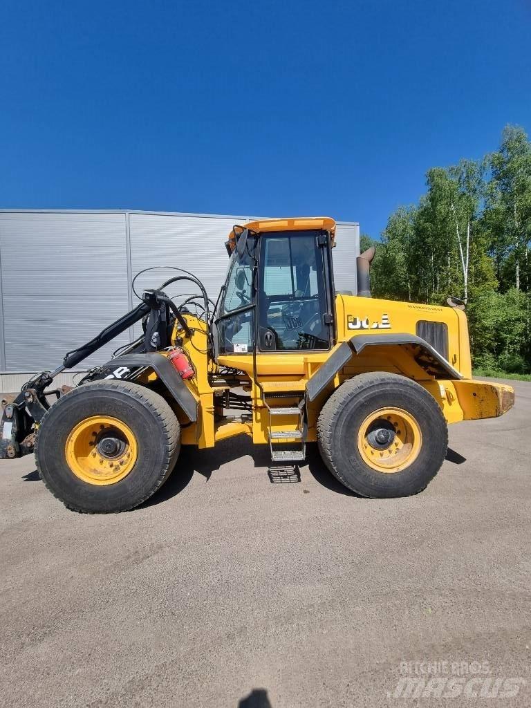 JCB 427 لوادر بعجل