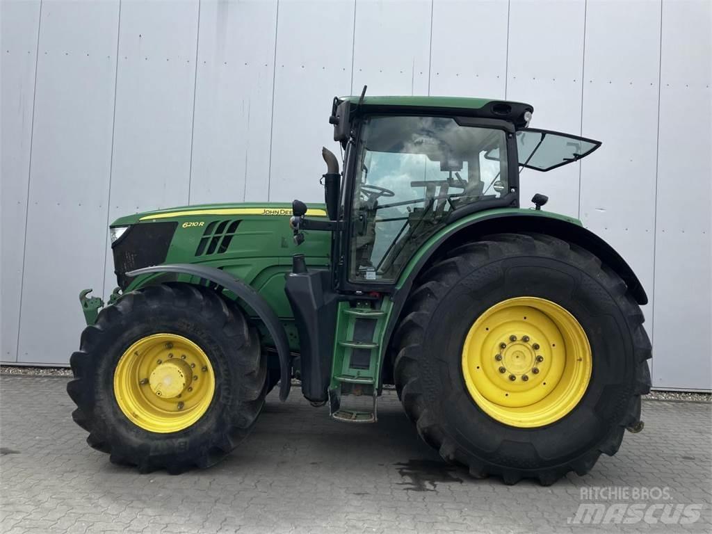 John Deere 6210R الجرارات