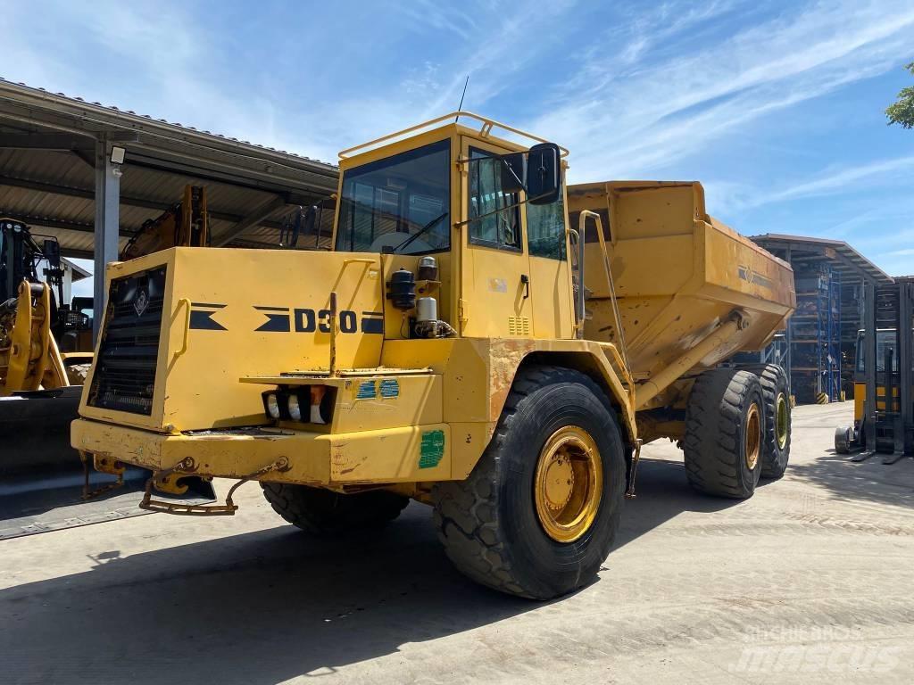 O&K D30 ساحبات مفصلية