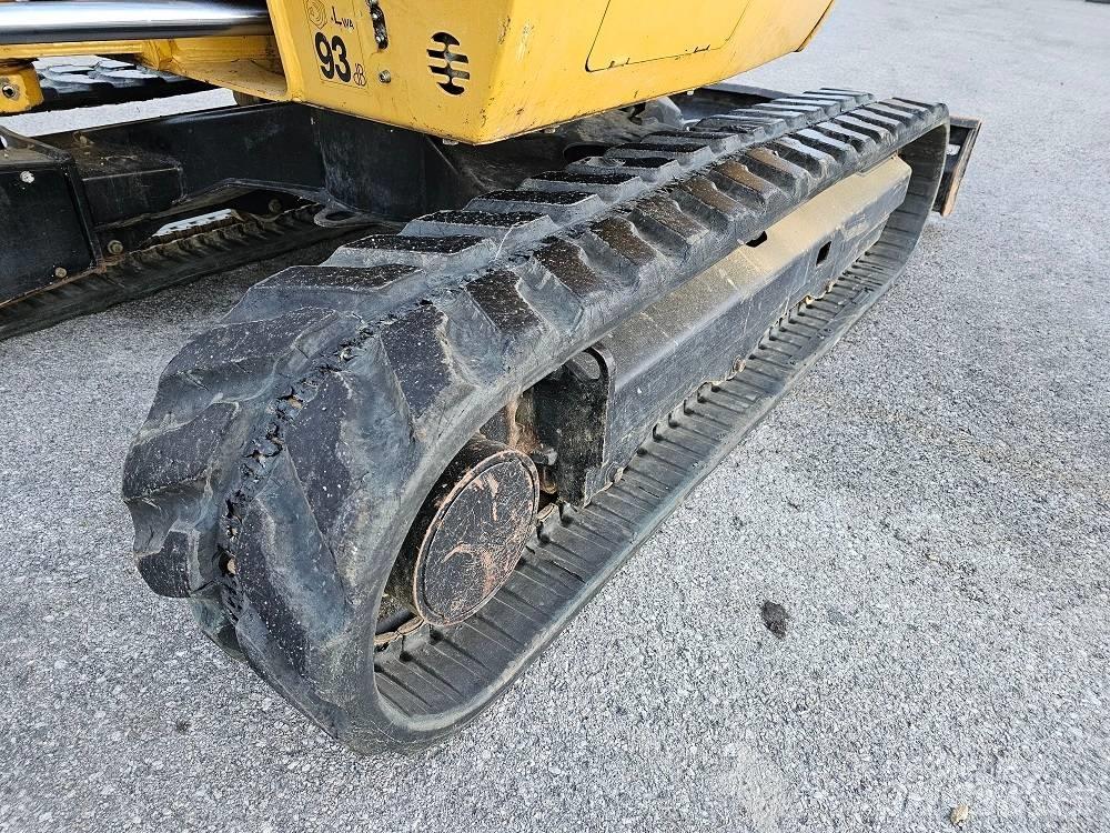 CAT 302.7 D CR حفارات صغيرة أقل من 7 طن (حفارات صغيرة)