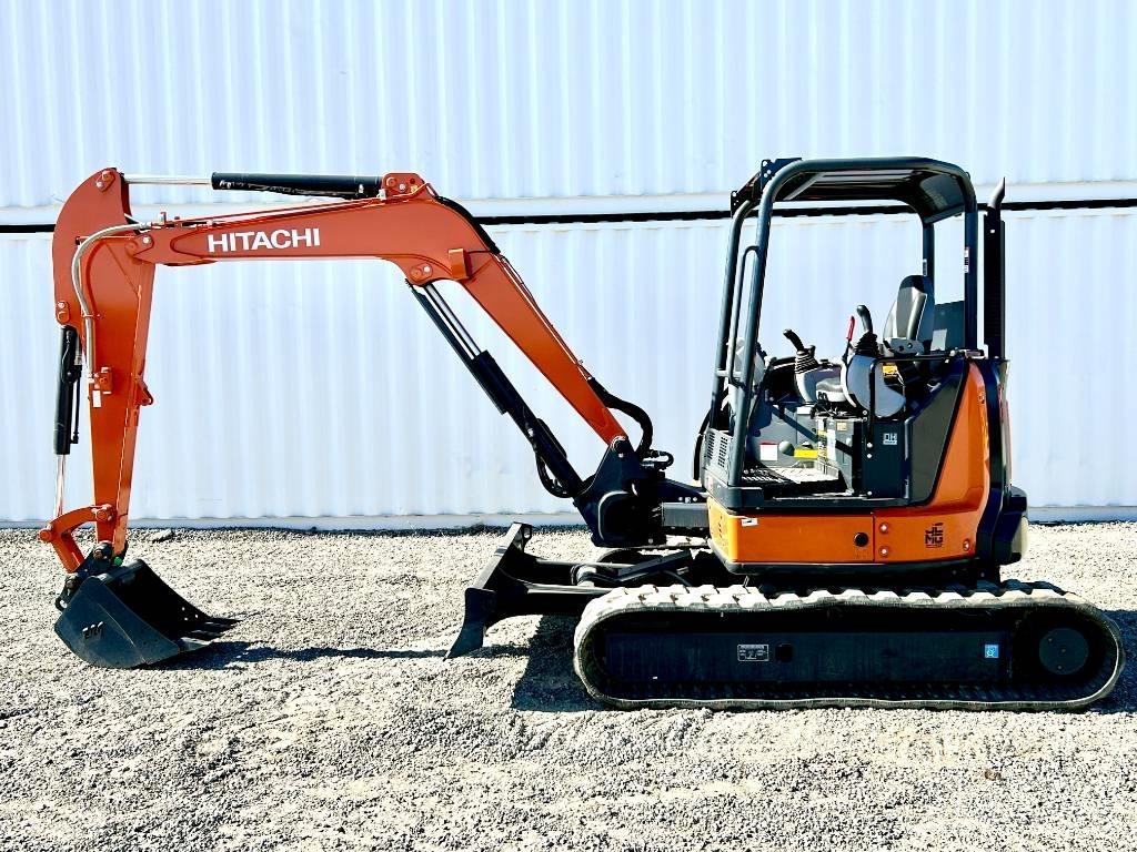 Hitachi ZX 50 U-5 N حفارات صغيرة أقل من 7 طن (حفارات صغيرة)