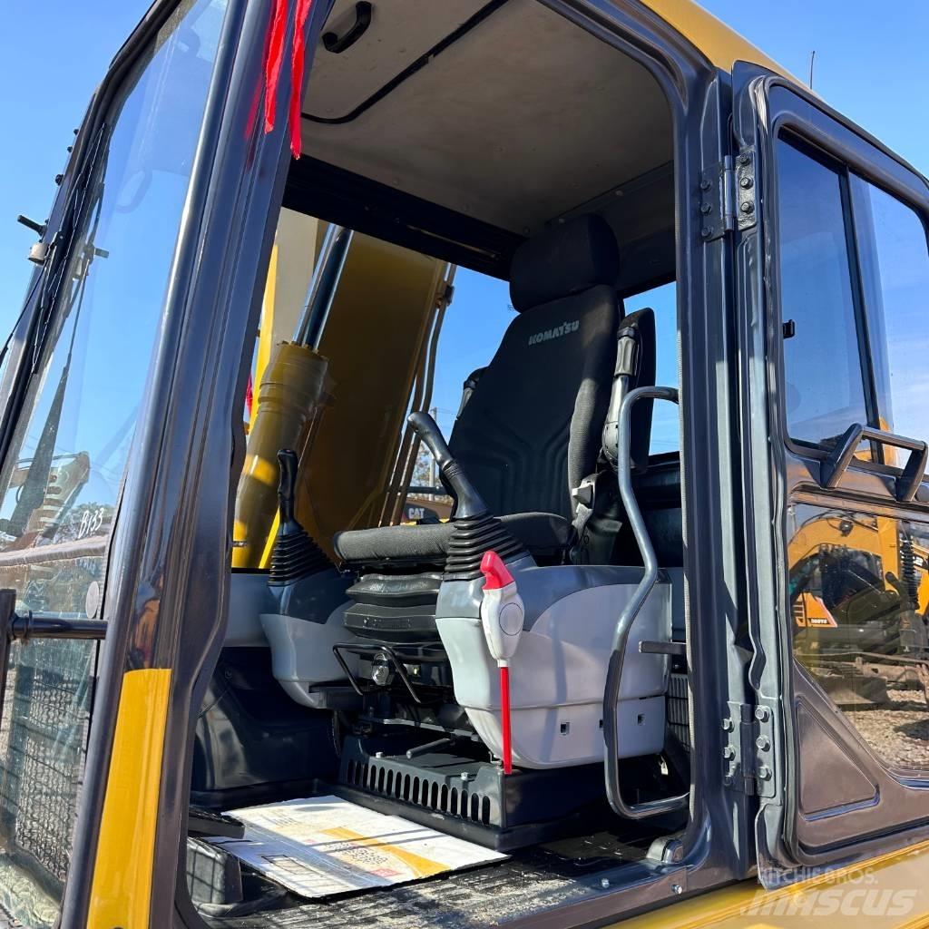 Komatsu PC 130LC-7 حفارات زحافة