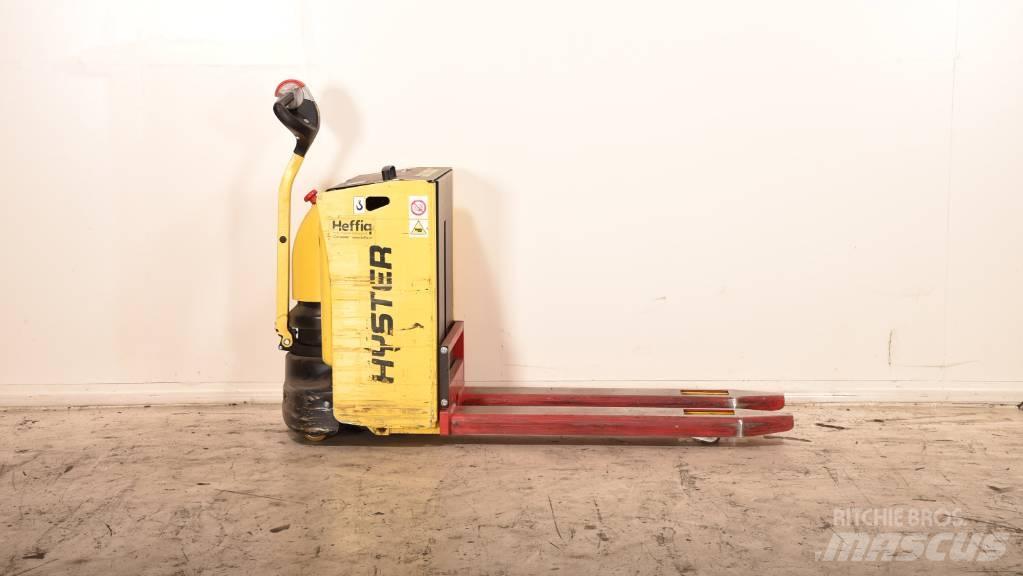 Hyster P 2.0 HL معدات الرفع منخفض المستوى