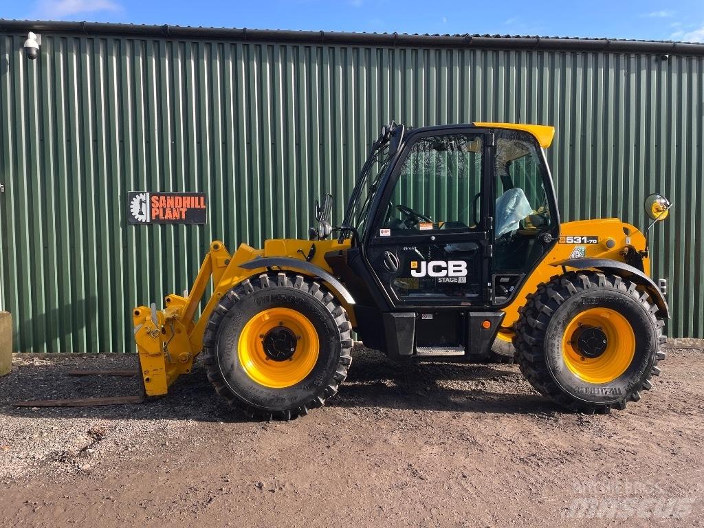 JCB 531-70 مناولات متداخلة