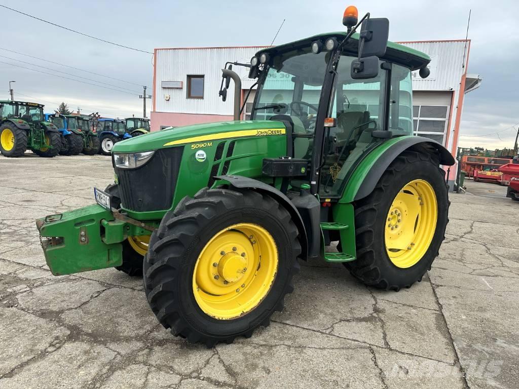 John Deere 5090 M الجرارات